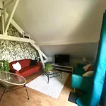 Ambiance Cosy Avec Jardin Privatif *