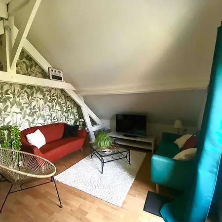 Ambiance Cosy Avec Jardin Privatif *