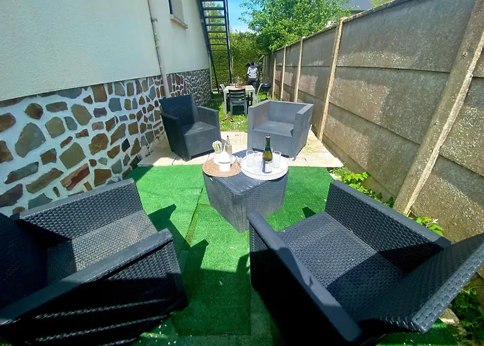 Ambiance Cosy Avec Jardin Privatif *